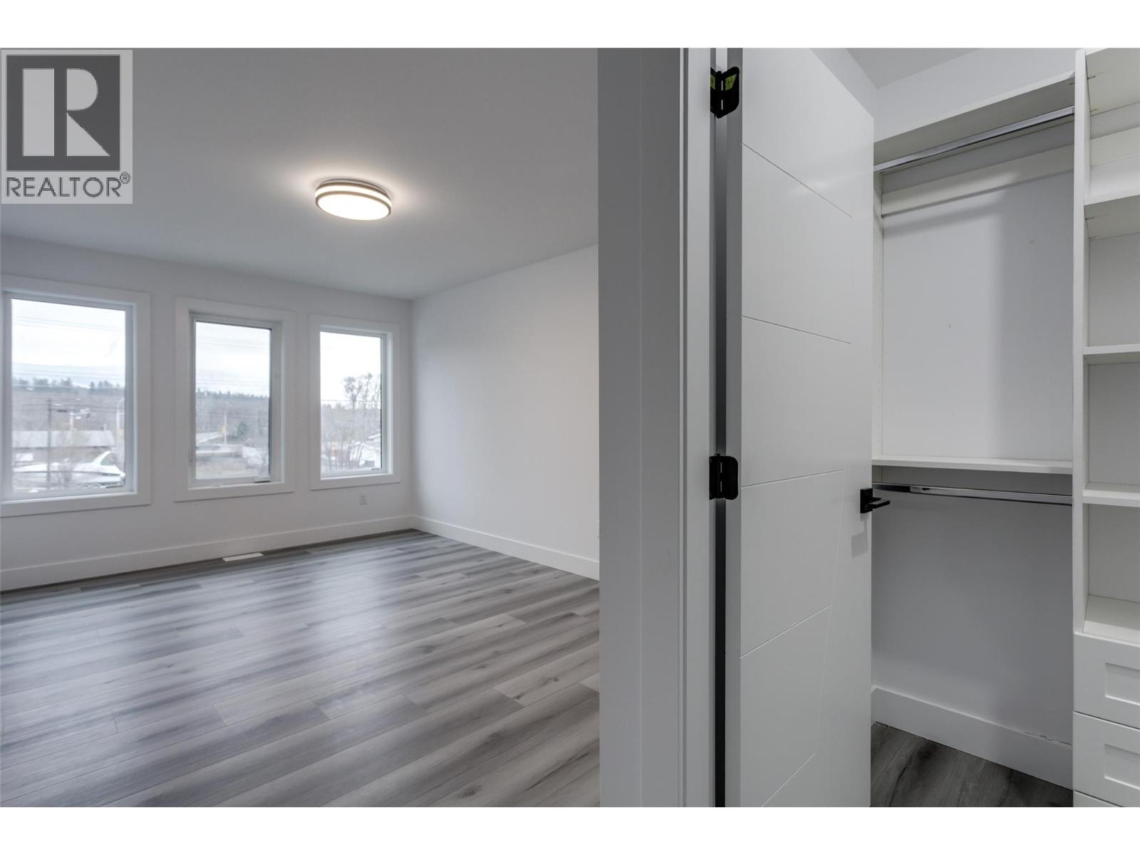 474 Snowsell Street N, Kelowna, British Columbia V1L 2B3 - Photo 47 - 10373855