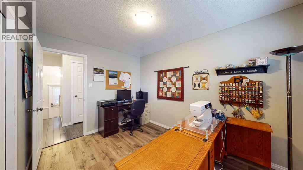 211 3 Street Ne, Medicine Hat, Alberta  T1A 5M4 - Photo 16 - A2277992