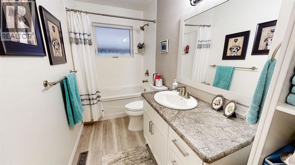 211 3 Street Ne, Medicine Hat, Alberta  T1A 5M4 - Photo 15 - A2277992