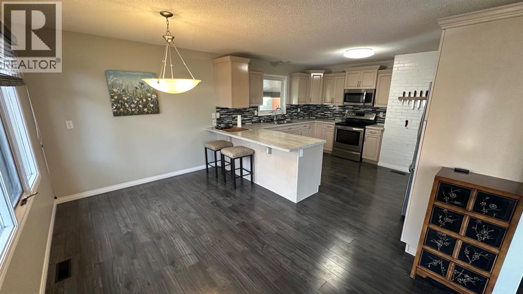 211 3 Street Ne, Medicine Hat, Alberta  T1A 5M4 - Photo 23 - A2277992