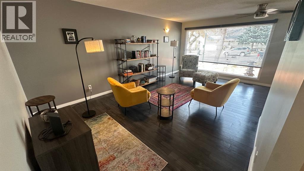 211 3 Street Ne, Medicine Hat, Alberta  T1A 5M4 - Photo 27 - A2277992