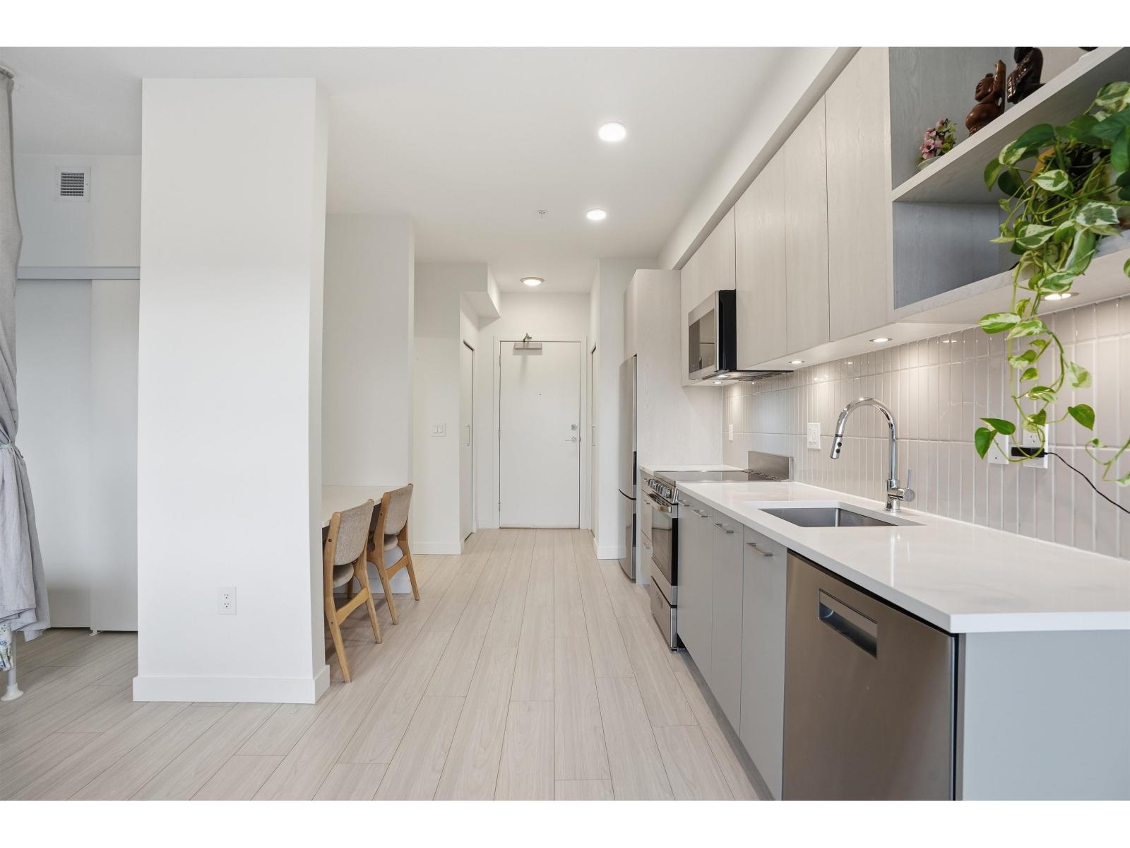 604 10777 138 Street, Surrey, British Columbia  V3T 0T5 - Photo 11 - R3084084