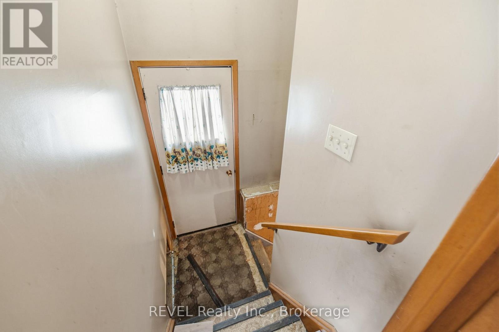 1154 Tenth Street, Fort Erie, Ontario  L2A 6B1 - Photo 15 - X12743184