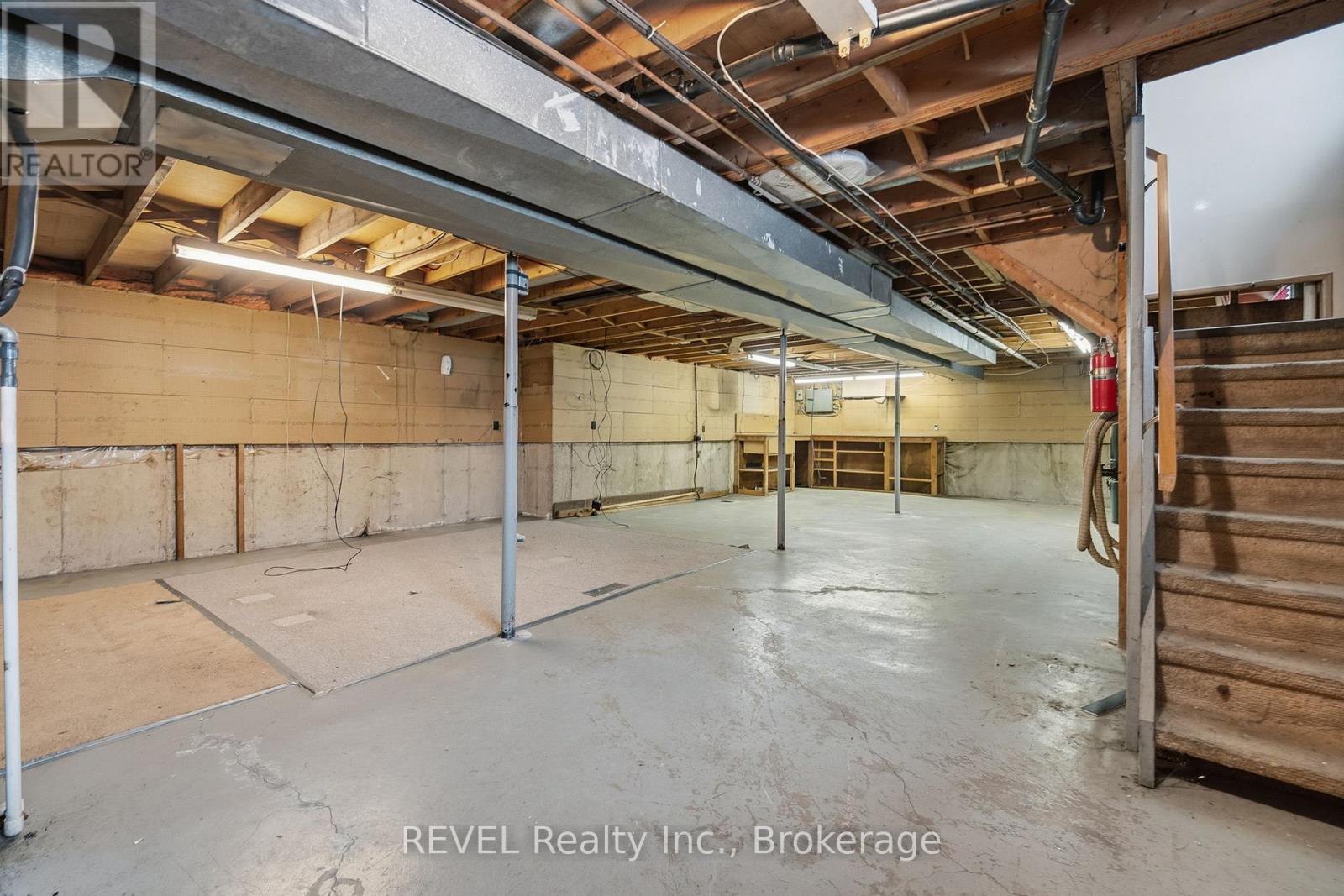 1154 Tenth Street, Fort Erie, Ontario  L2A 6B1 - Photo 17 - X12743184