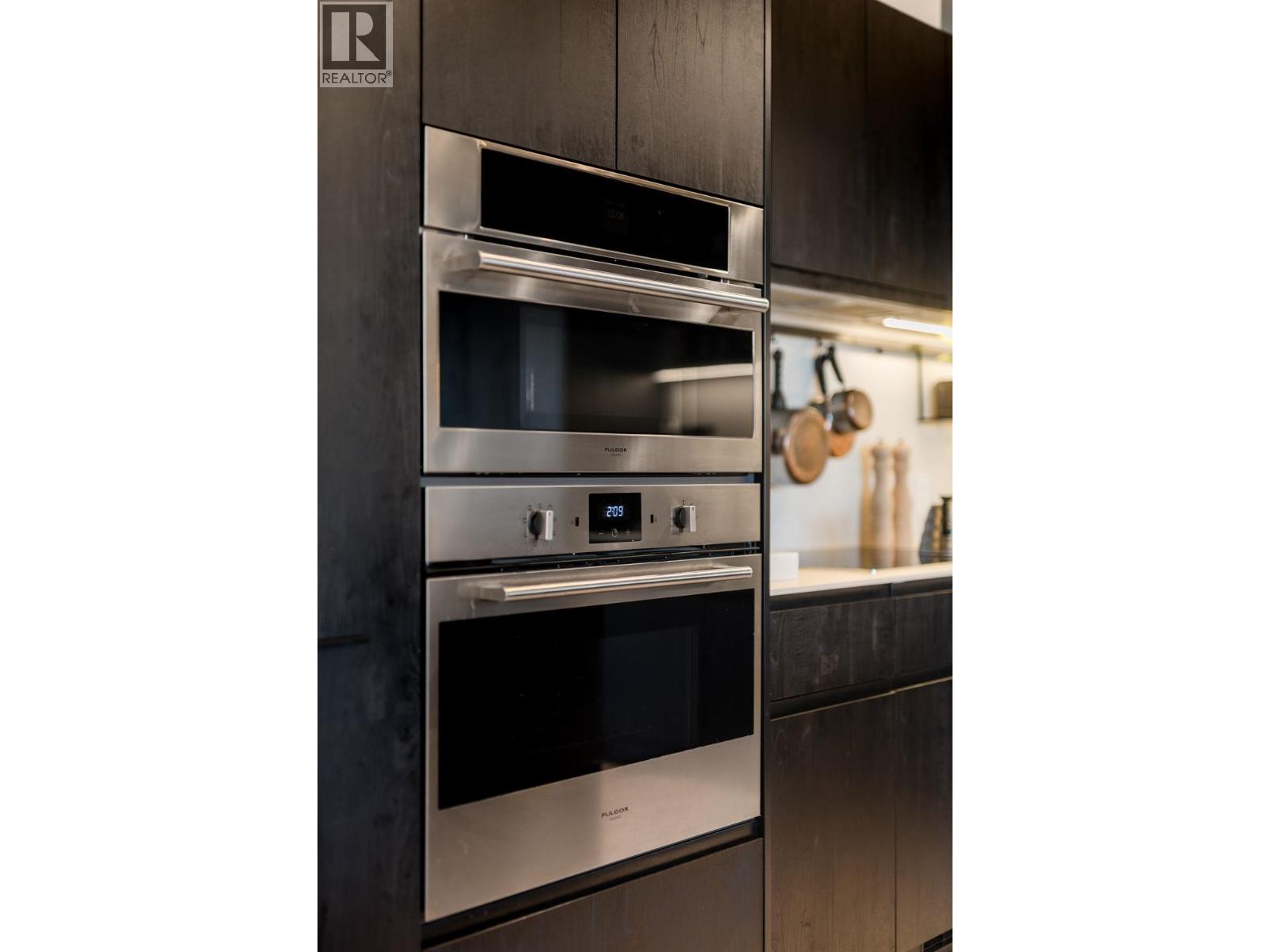 3914 Dumfries Street, Vancouver, British Columbia V5N 0J1 - Photo 9 - R3084919