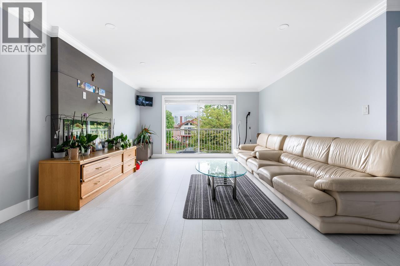 2236 E 34th Avenue, Vancouver, British Columbia V5P 1B1 - Photo 6 - R3084907