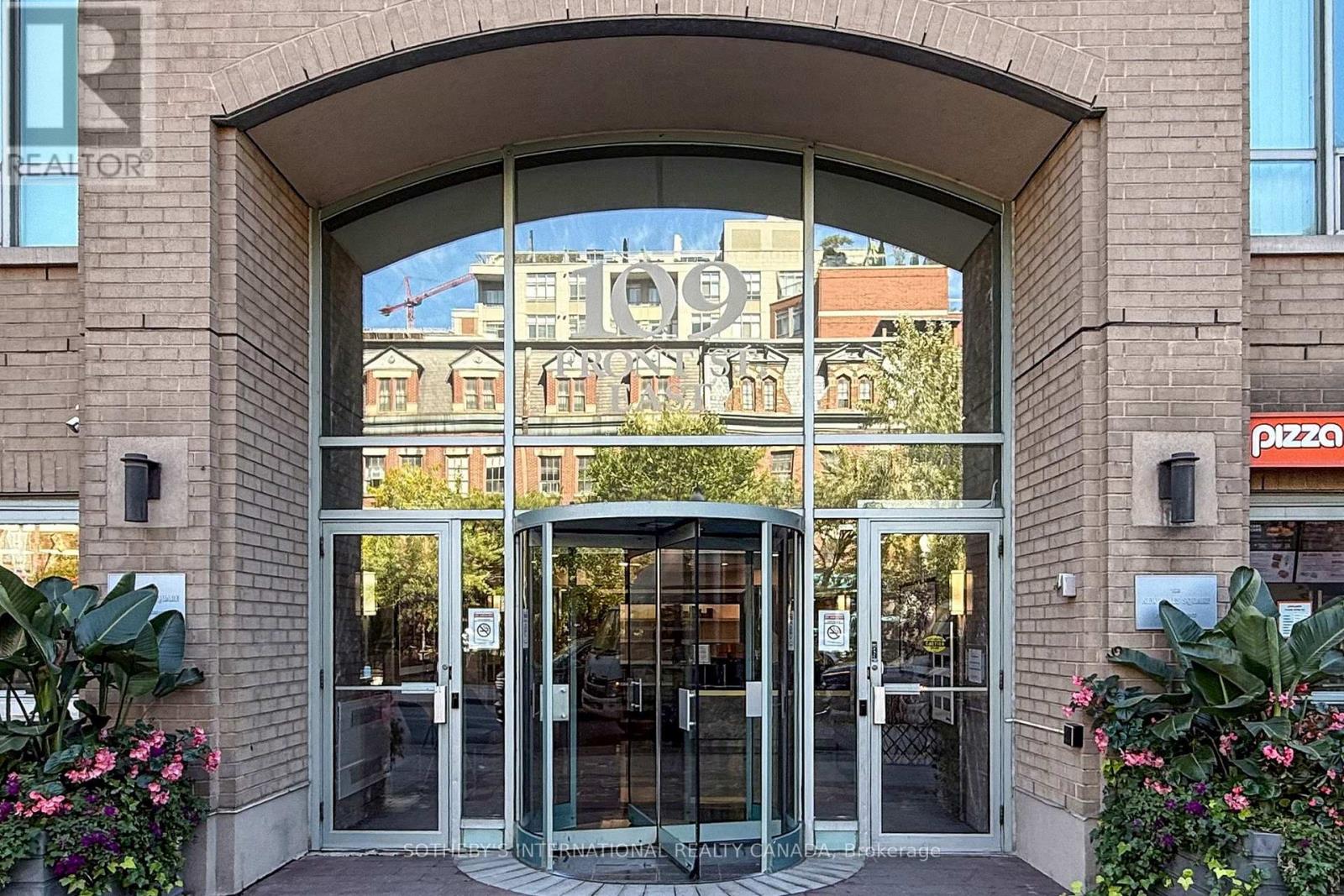 121 - 109 FRONT STREET E, Toronto, Ontario