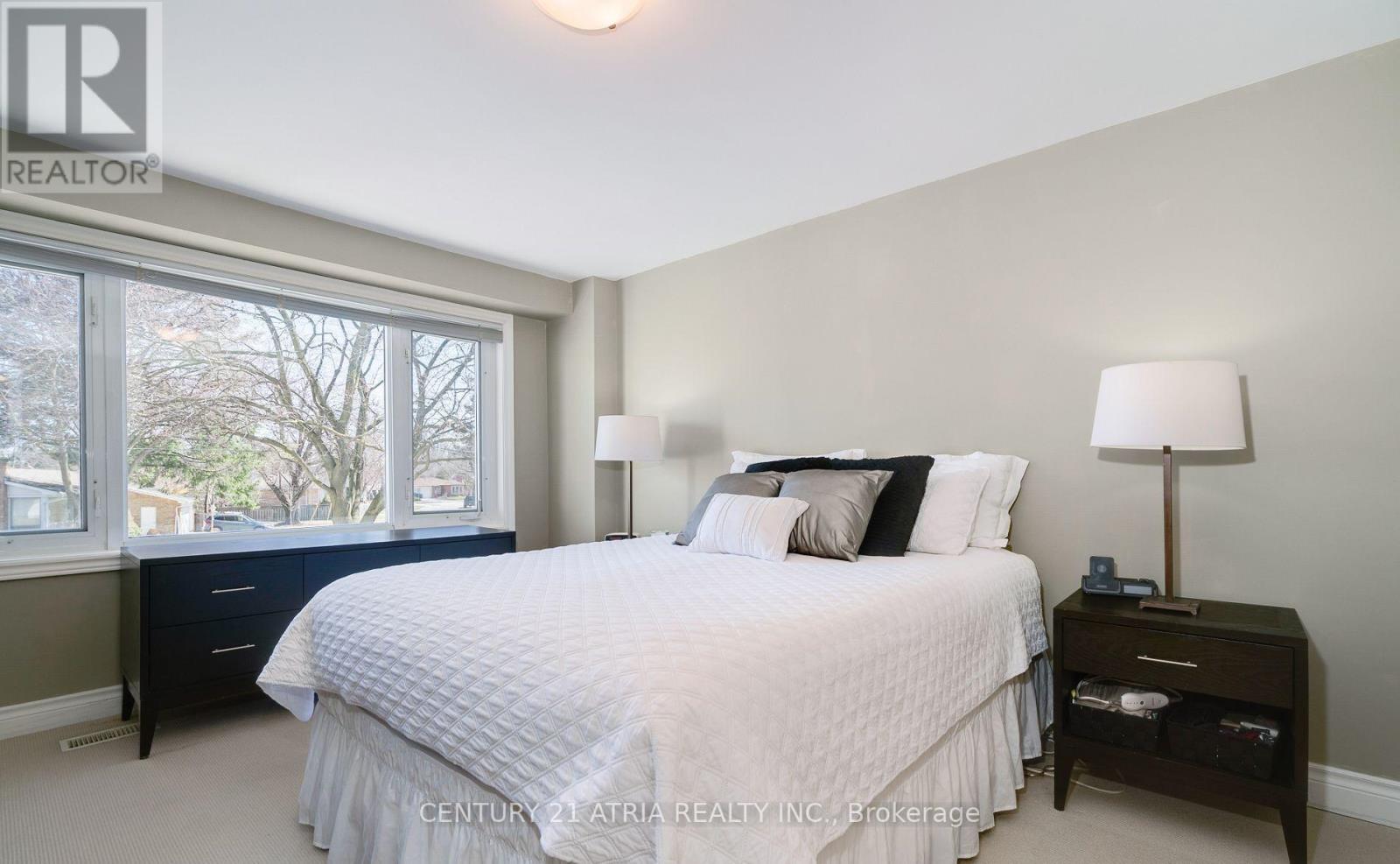 16 Palomino Crescent, Toronto, Ontario  M2K 1W1 - Photo 11 - C12743168