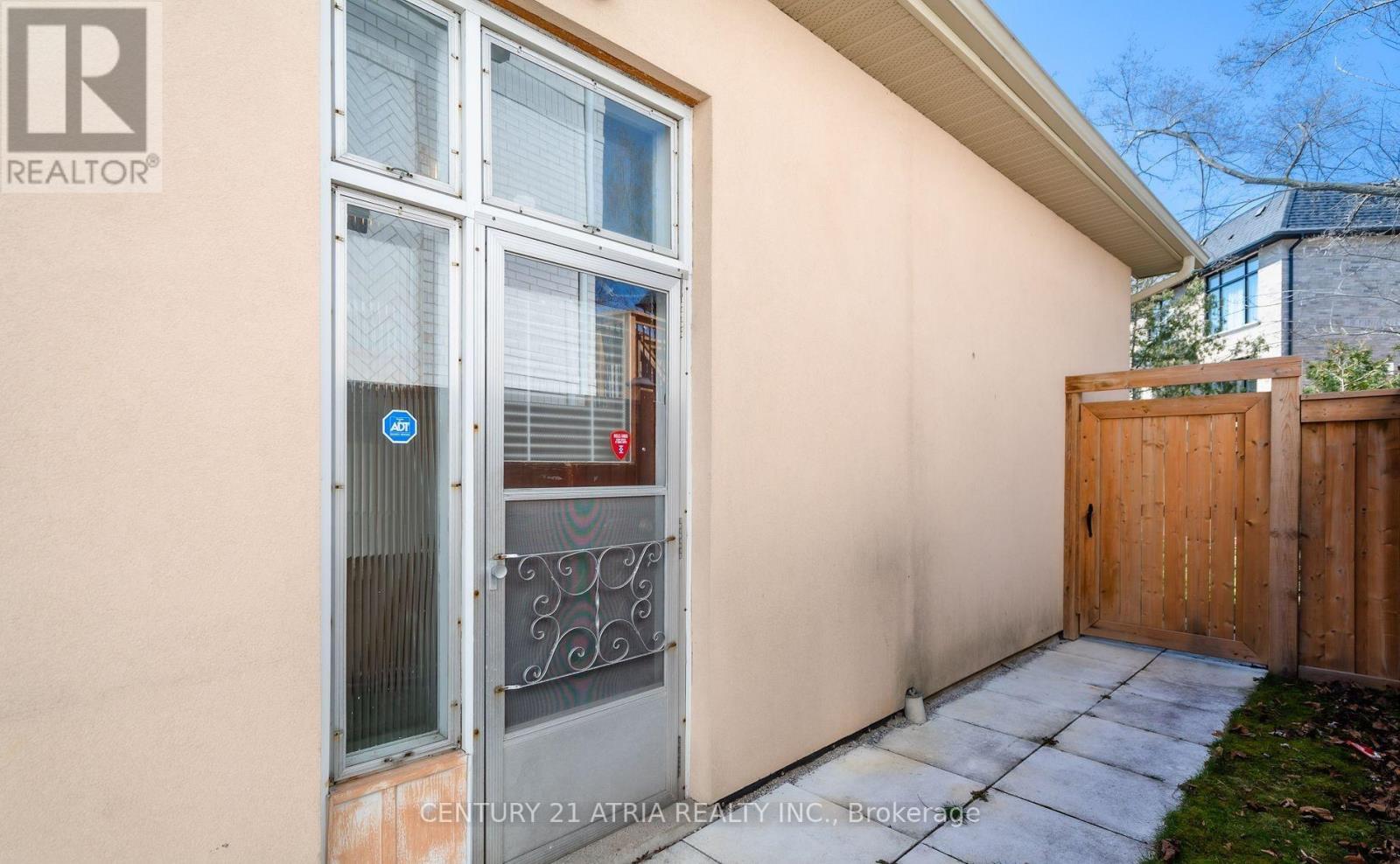 16 Palomino Crescent, Toronto, Ontario  M2K 1W1 - Photo 23 - C12743168