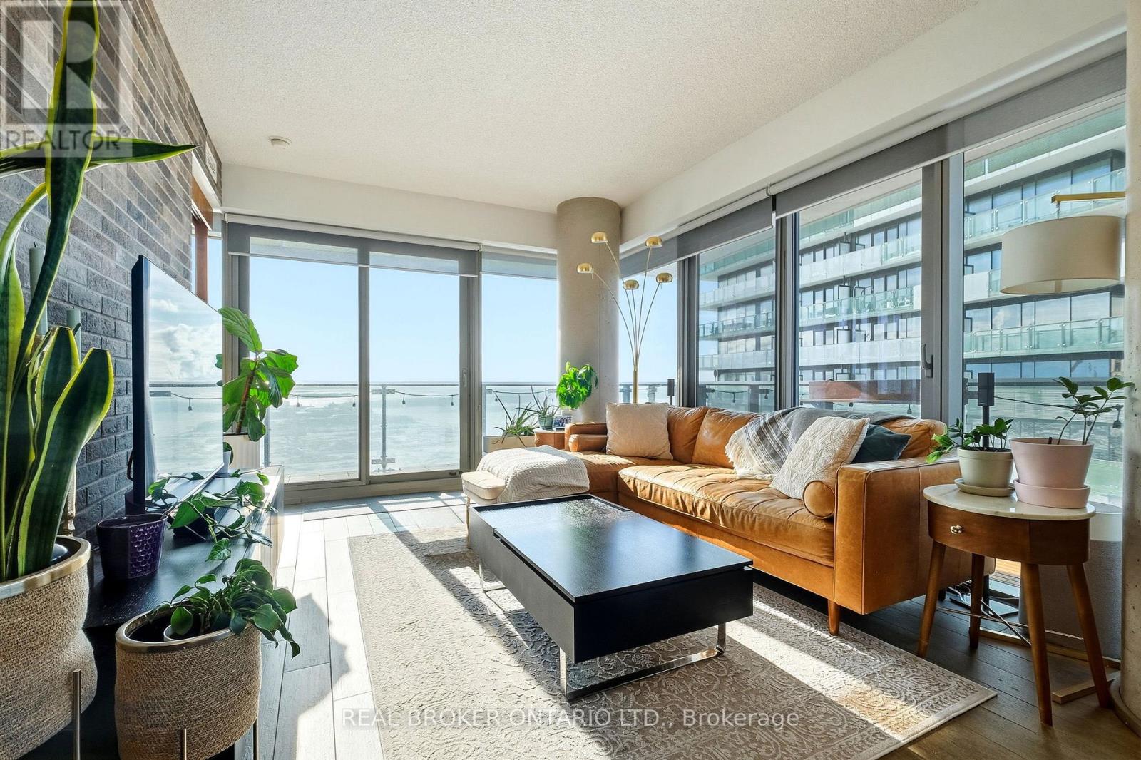 2410 - 390 CHERRY STREET, Toronto, Ontario