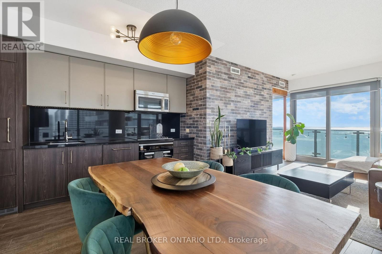 2410 - 390 Cherry Street, Toronto, Ontario  M5A 3L7 - Photo 12 - C12743186