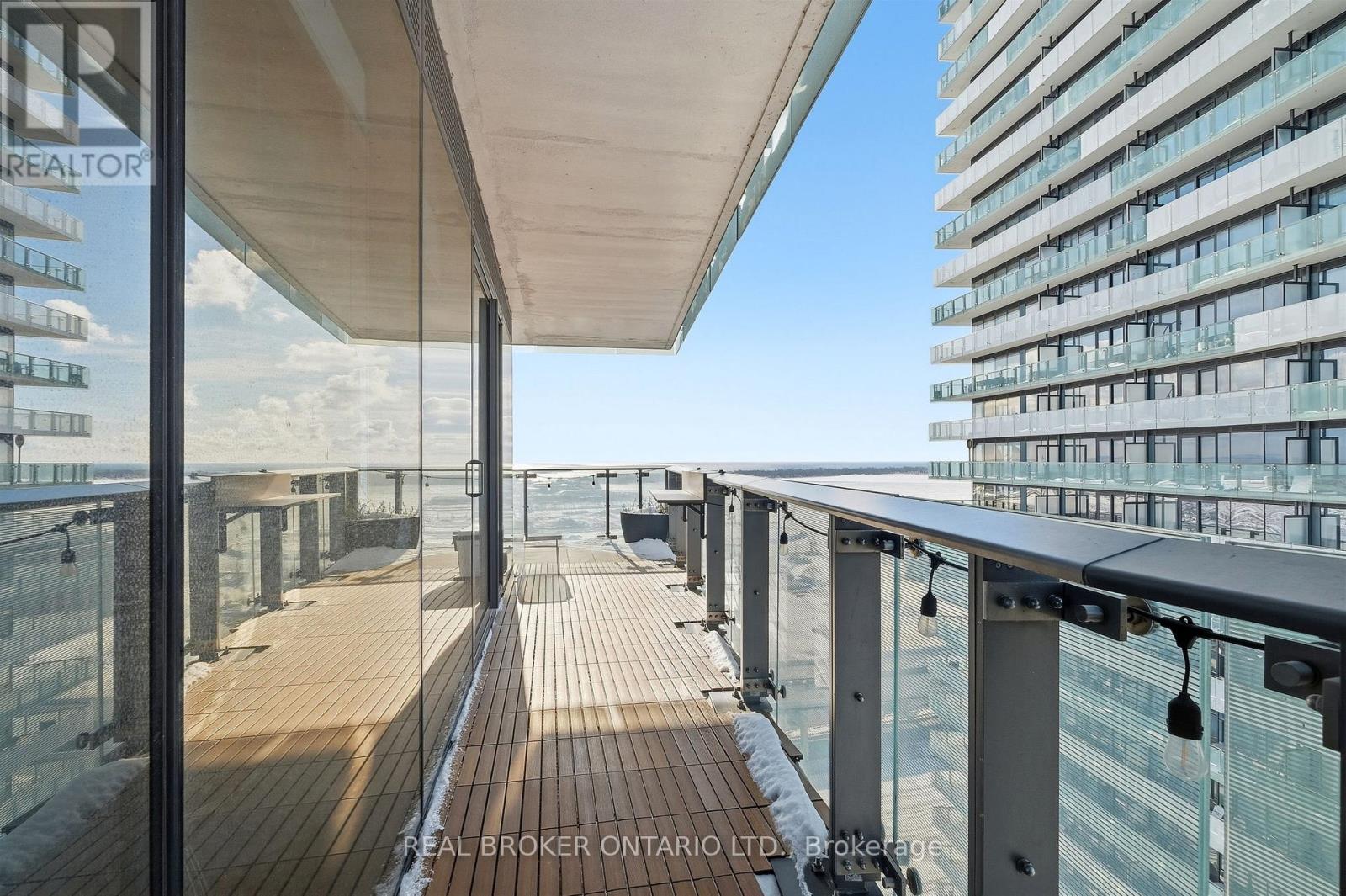 2410 - 390 Cherry Street, Toronto, Ontario  M5A 3L7 - Photo 29 - C12743186