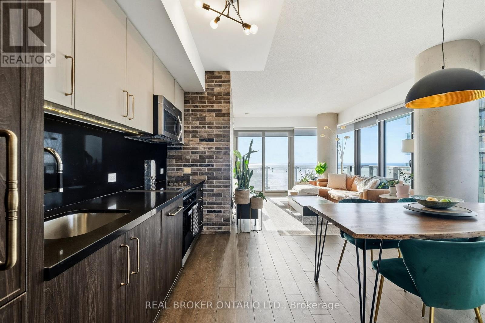 2410 - 390 Cherry Street, Toronto, Ontario  M5A 3L7 - Photo 8 - C12743186