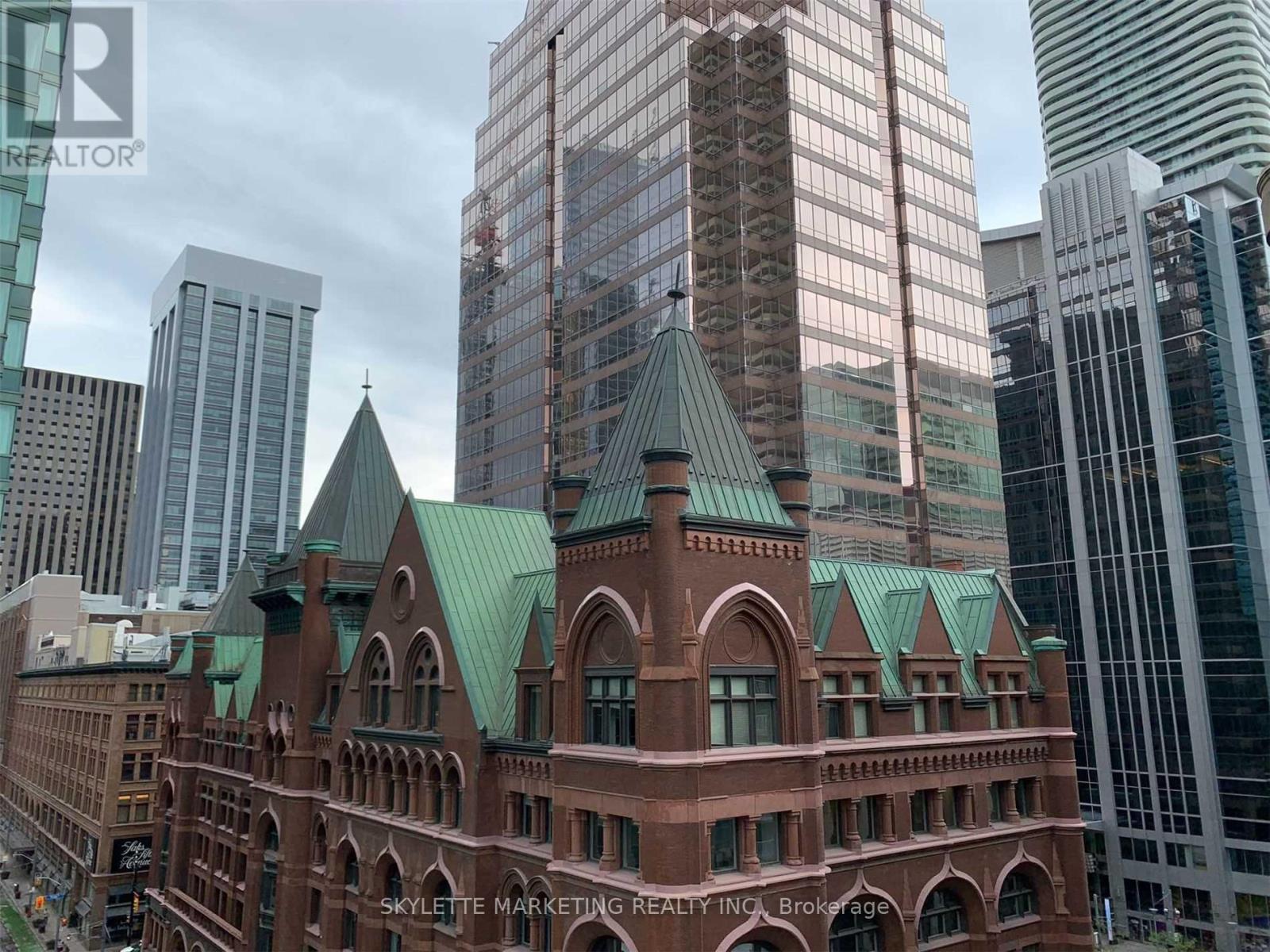 812 - 25 Richmond Street E, Toronto, Ontario  M5C 0A6 - Photo 16 - C12743220