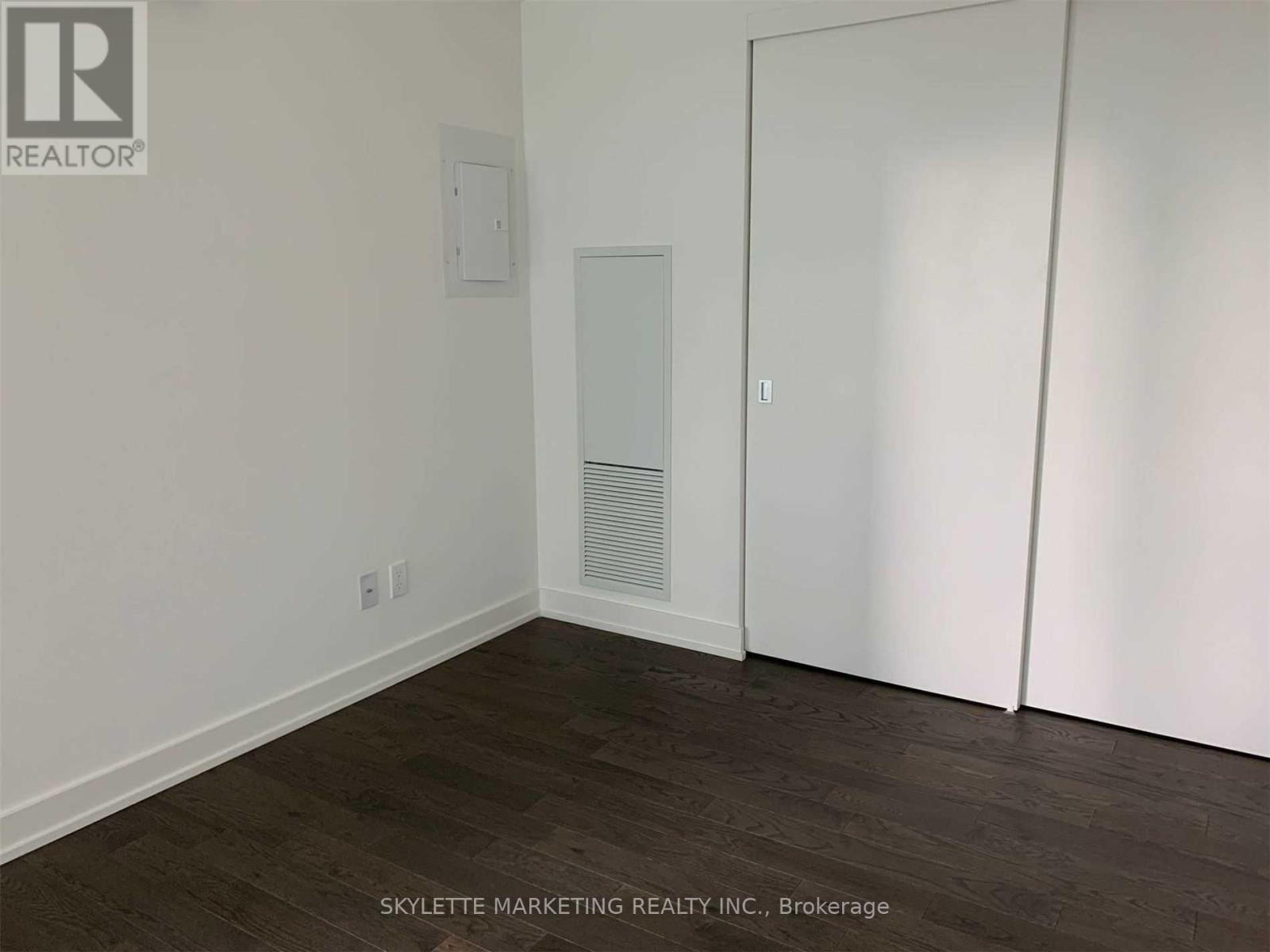 812 - 25 Richmond Street E, Toronto, Ontario  M5C 0A6 - Photo 7 - C12743220