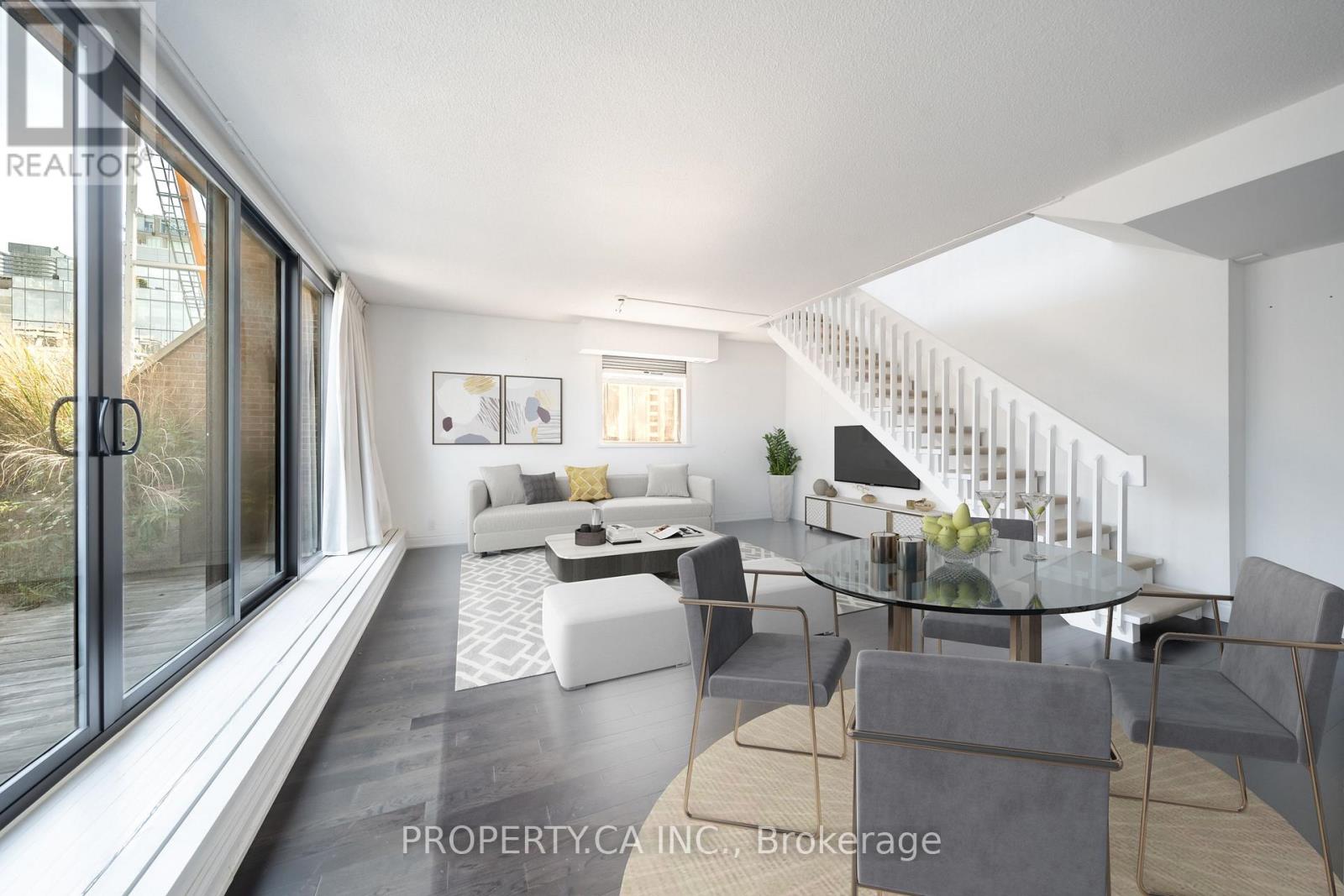 606 - 55a Avenue Road, Toronto, Ontario  M5R 2G3 - Photo 1 - C12743228