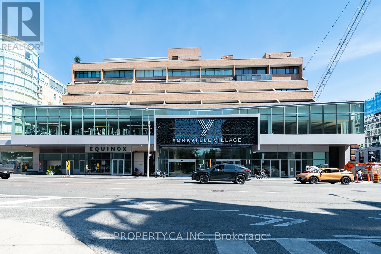 606 - 55a Avenue Road, Toronto, Ontario  M5R 2G3 - Photo 2 - C12743228