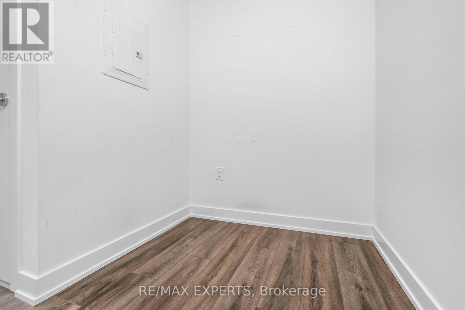 818 - 9 Tecumseth Street E, Toronto, Ontario  M5V 0S5 - Photo 11 - C12743230