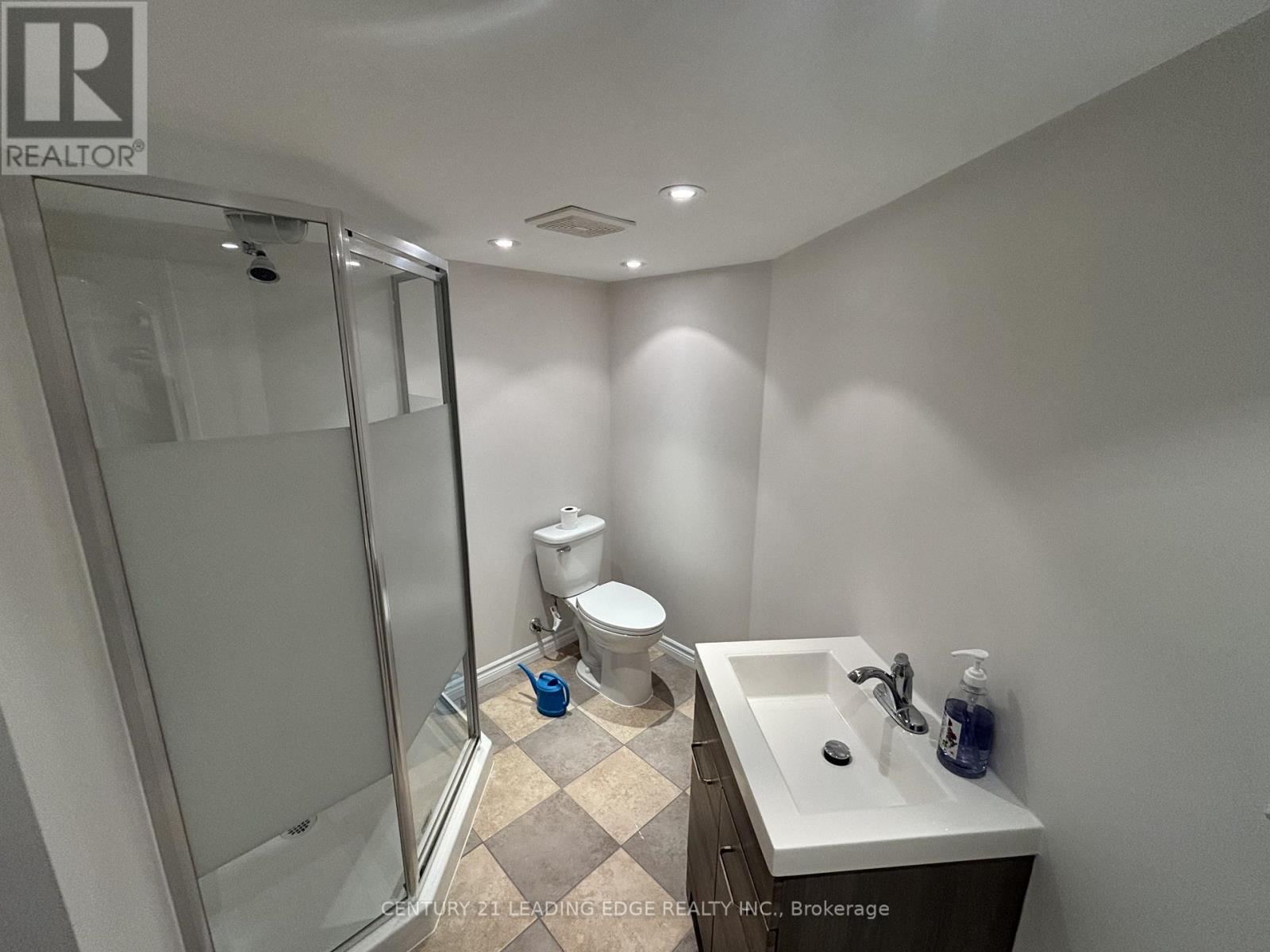 Bsmt - 42 Matthew Drive, Vaughan, Ontario  L4L 9B4 - Photo 8 - N12737582