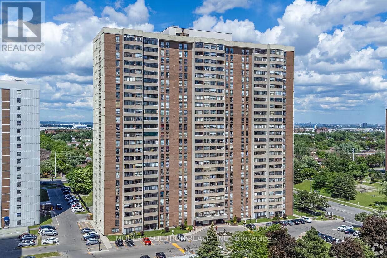 1604 - 18 Knightsbridge Road, Brampton, Ontario  L6T 3X5 - Photo 4 - W12544182