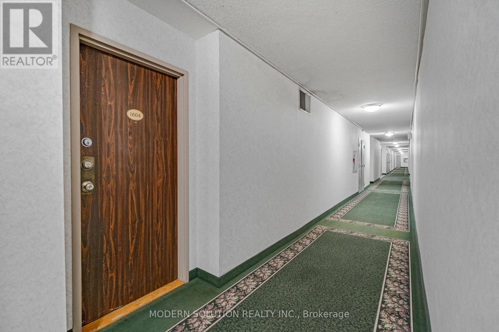 1604 - 18 Knightsbridge Road, Brampton, Ontario  L6T 3X5 - Photo 11 - W12544182