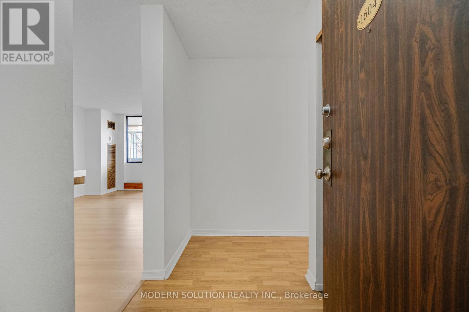 1604 - 18 Knightsbridge Road, Brampton, Ontario  L6T 3X5 - Photo 12 - W12544182