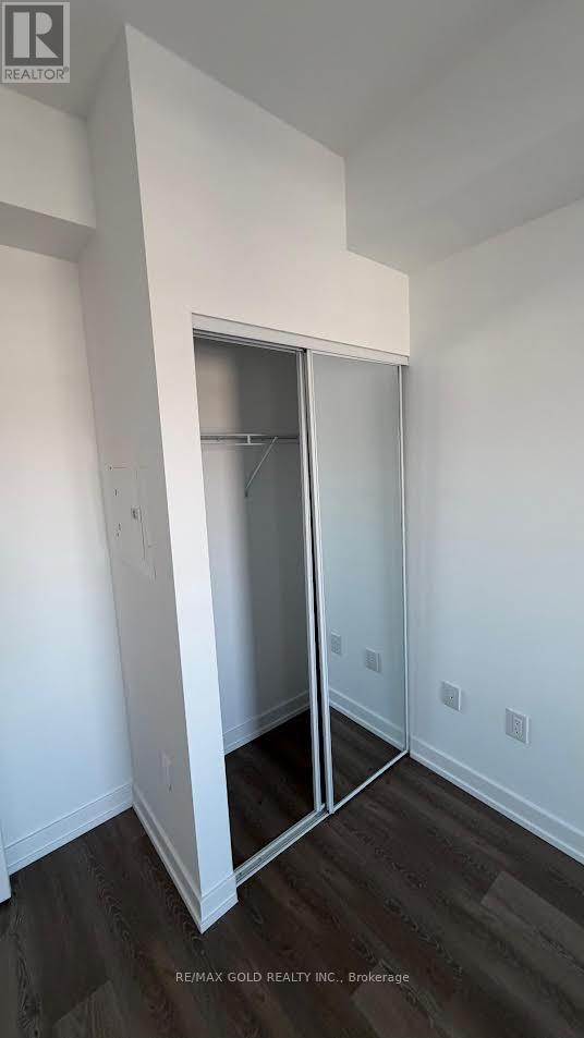 4711 - 395 Square One Drive, Mississauga, Ontario  L5B 0P6 - Photo 10 - W12741710