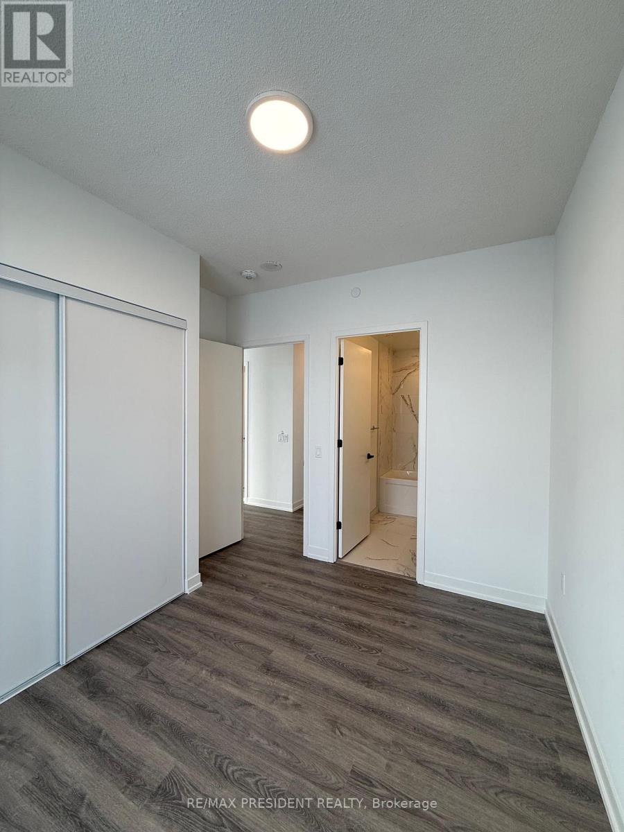 5109 - 8 Interchange Way, Vaughan, Ontario  L4K 0R2 - Photo 13 - N12743196