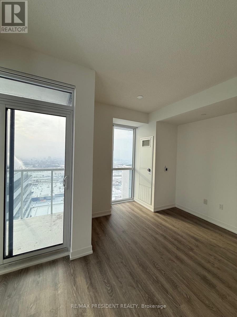 5109 - 8 Interchange Way, Vaughan, Ontario  L4K 0R2 - Photo 9 - N12743196