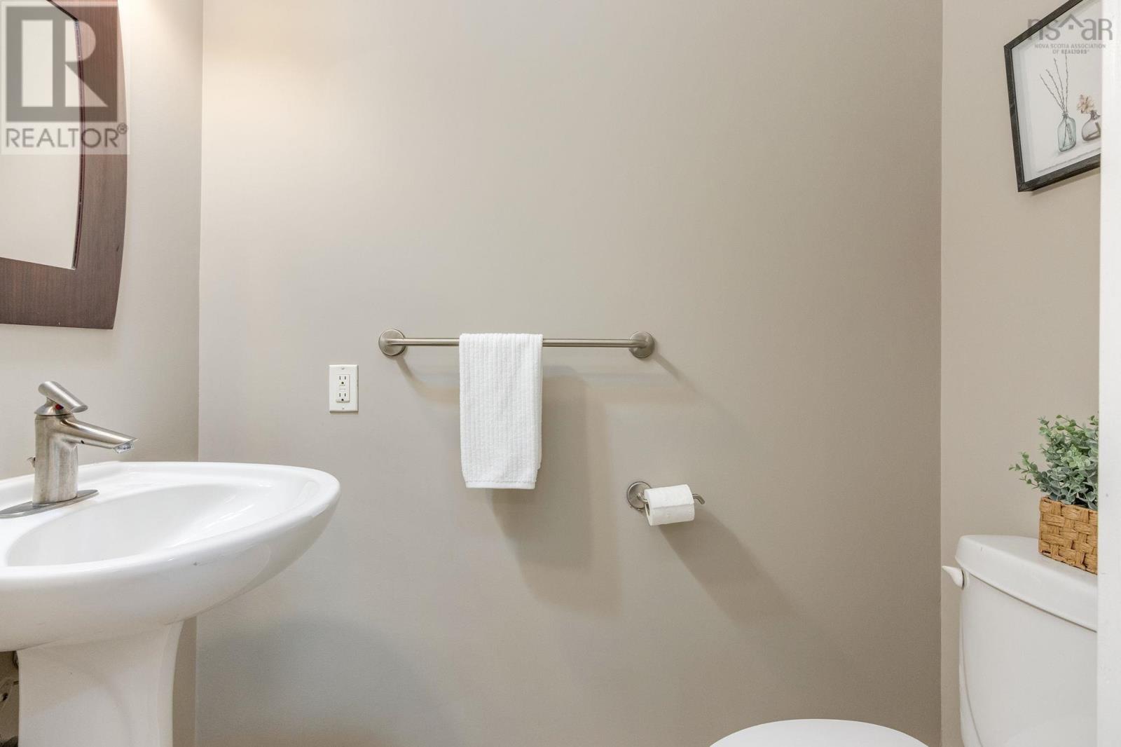 5411 Saunders Lane, Halifax, Nova Scotia  B3K 6S5 - Photo 14 - 202601464