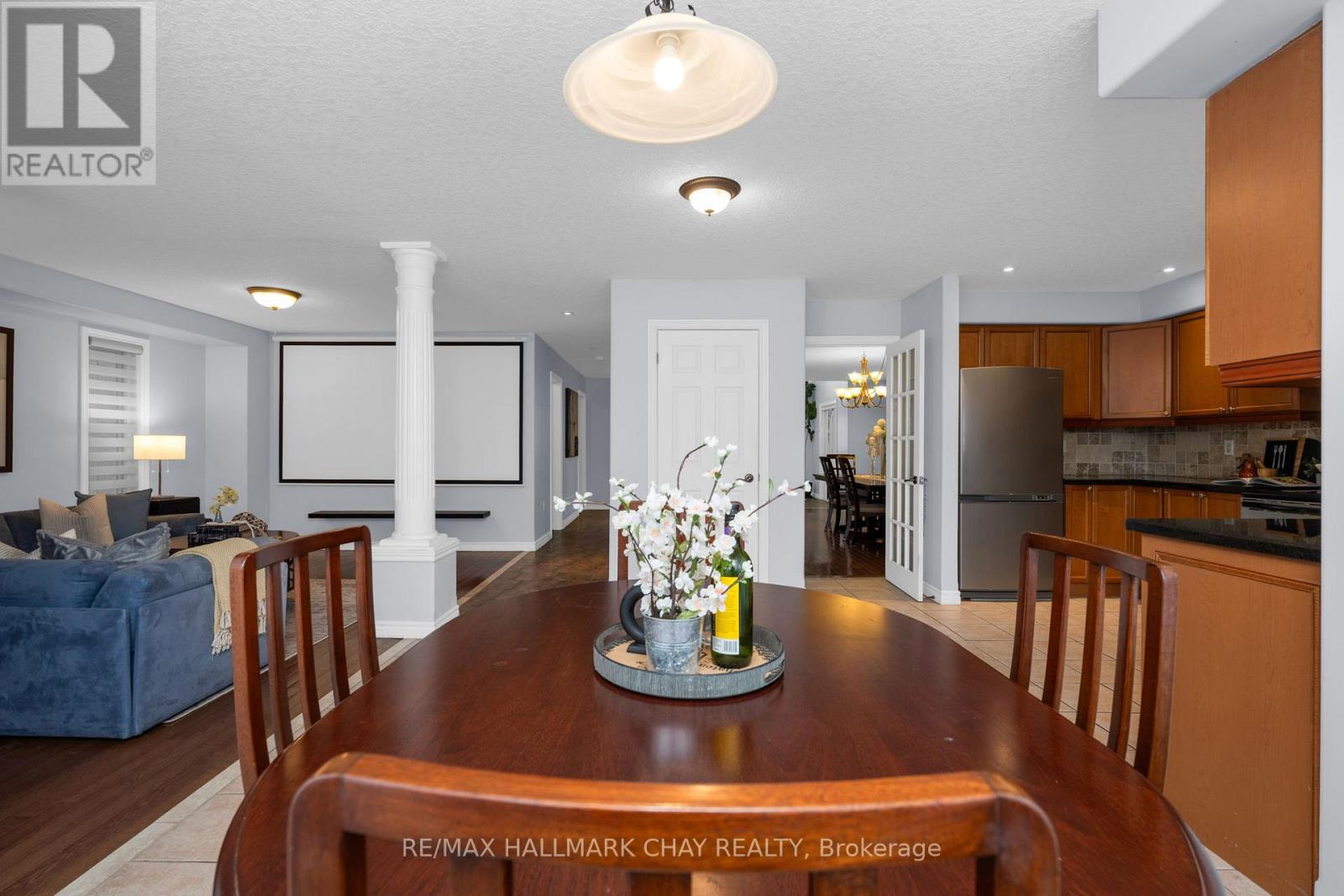 77 Sovereign's Gate, Barrie (Innis-Shore), Ontario  L4N 0Y9 - Photo 14 - S12743162