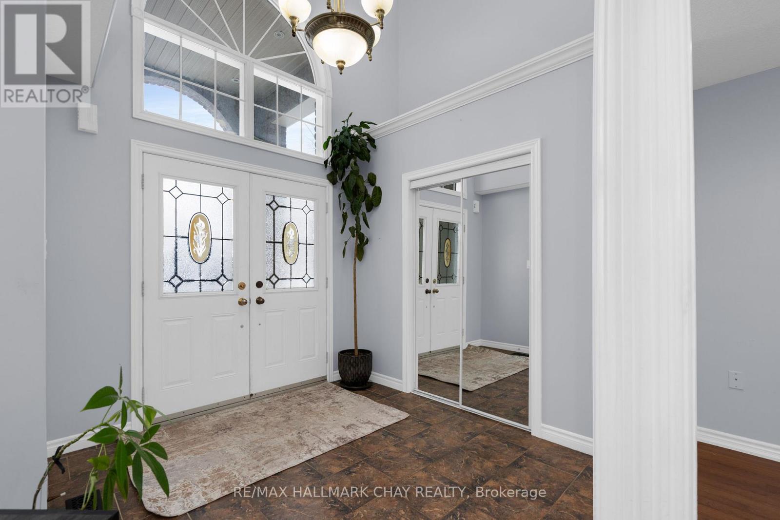 77 Sovereign's Gate, Barrie (Innis-Shore), Ontario  L4N 0Y9 - Photo 3 - S12743162