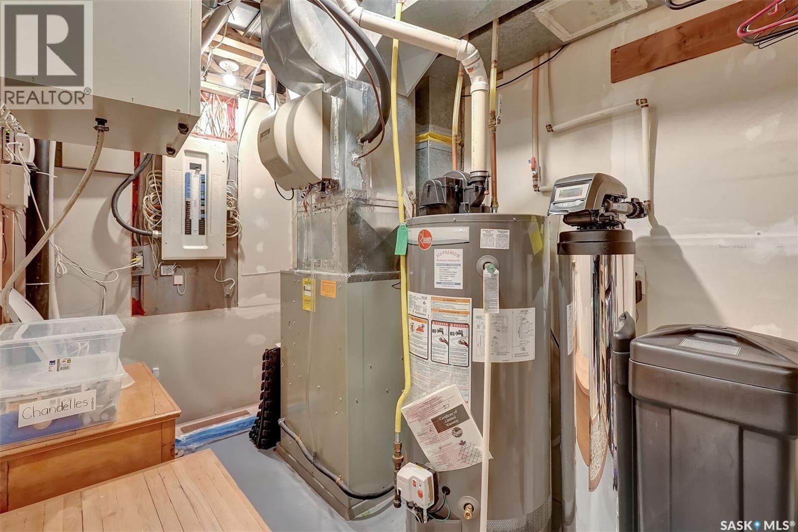 8014 Links Way, Regina, Saskatchewan  S4Y 1A8 - Photo 41 - SK027660