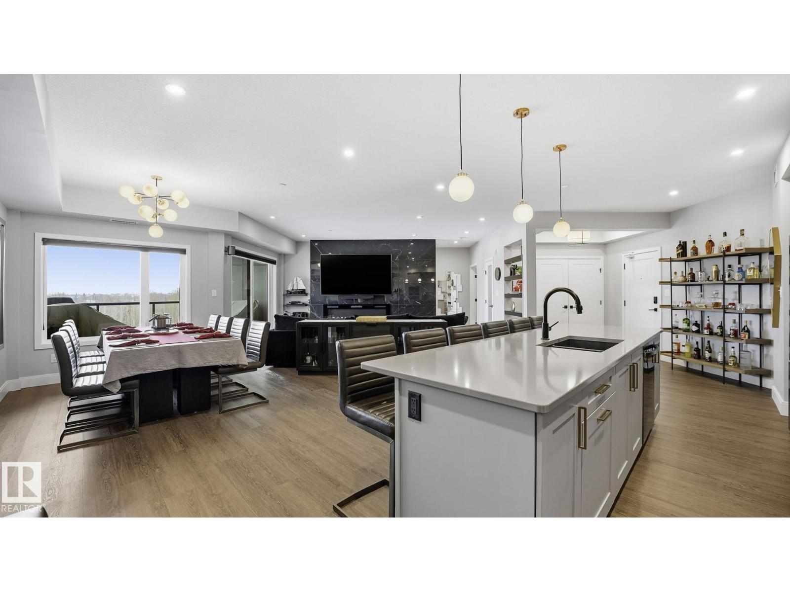 #311 7463 MAY CM NW, Edmonton, Alberta