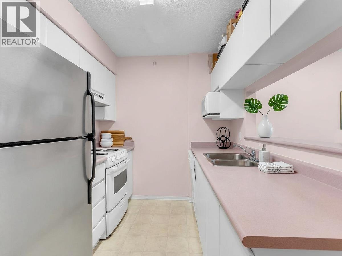 910 3489 Ascot Place, Vancouver, British Columbia V5R 6B6 - Photo 5 - R3084901