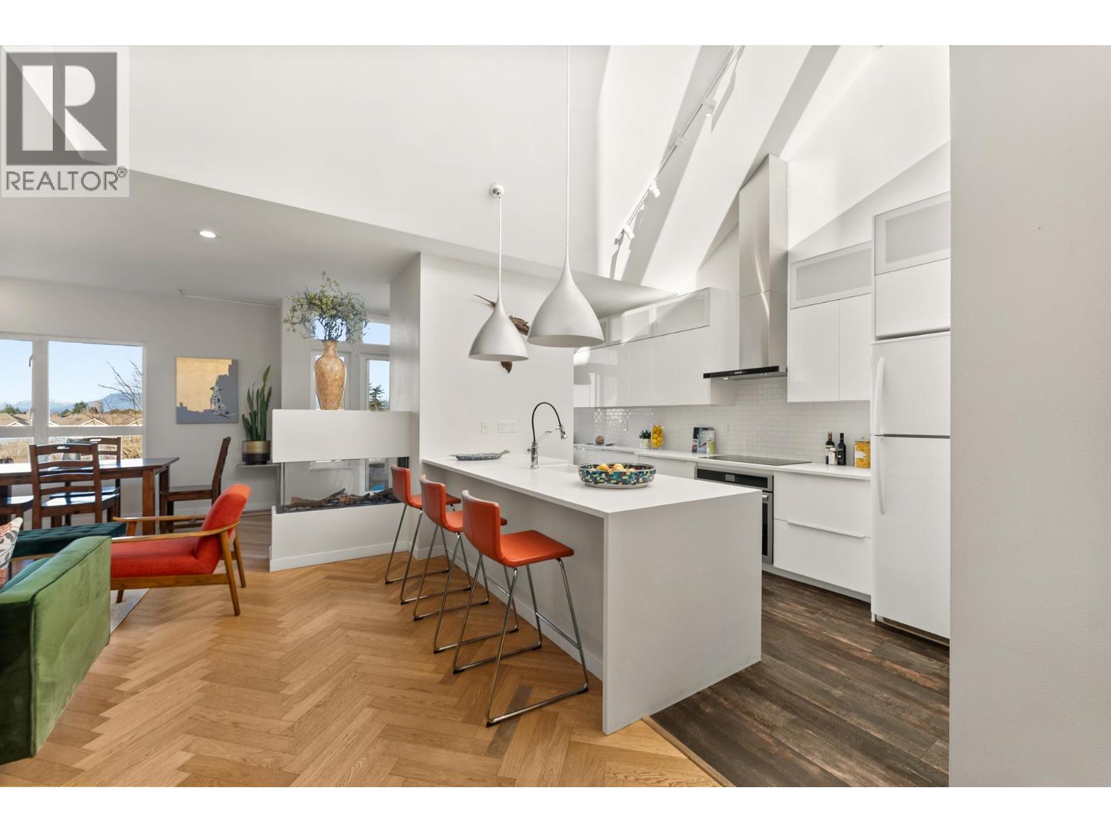 413 5800 Andrews Road, Richmond, British Columbia  V7E 6M2 - Photo 2 - R3084697