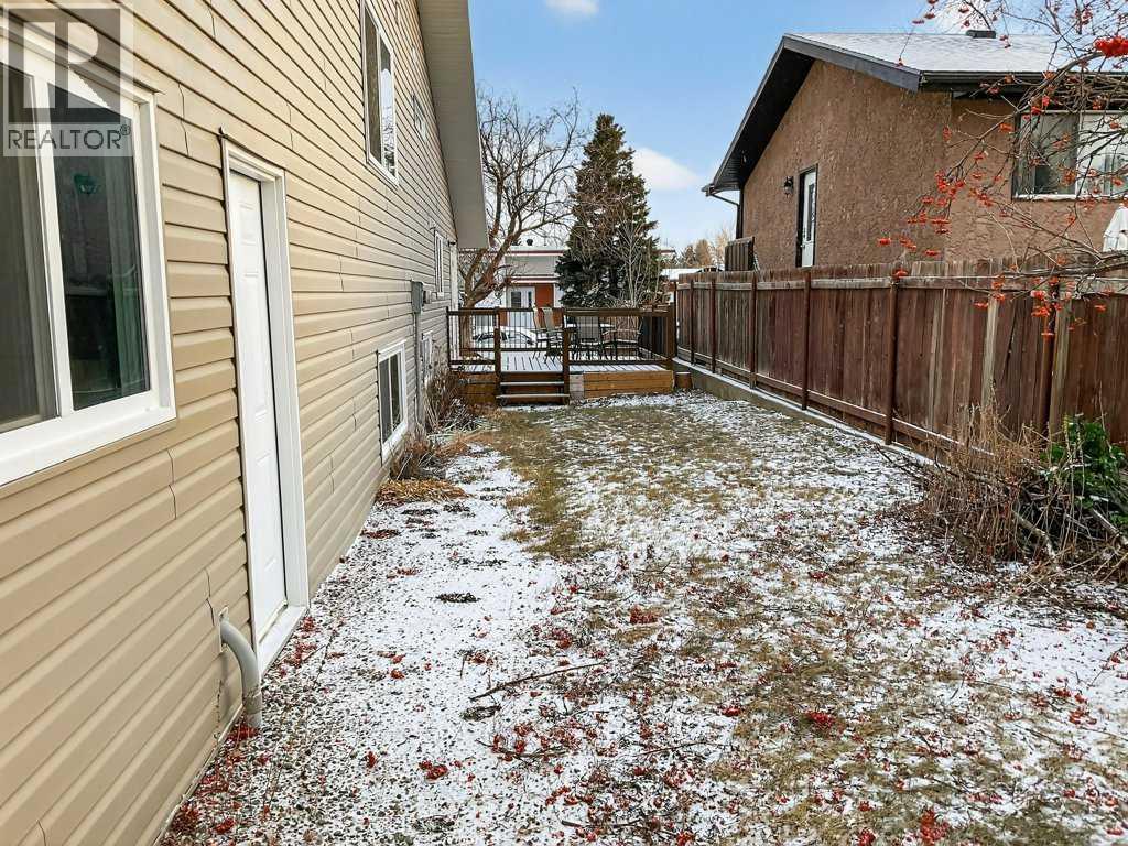10 Trent Road W, Lethbridge, Alberta  T1K 4N2 - Photo 37 - A2282563