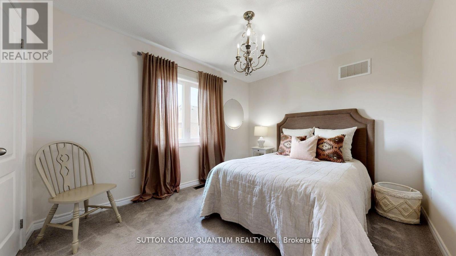 4 Brethby Street, Caledon, Ontario  L7C 3W2 - Photo 23 - W12663656