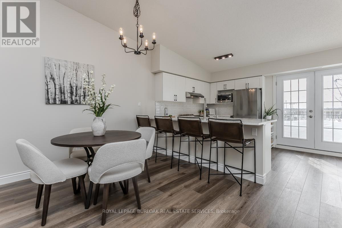 401 - 1450 Bishops Gate, Oakville, Ontario  L6M 4N1 - Photo 7 - W12743126