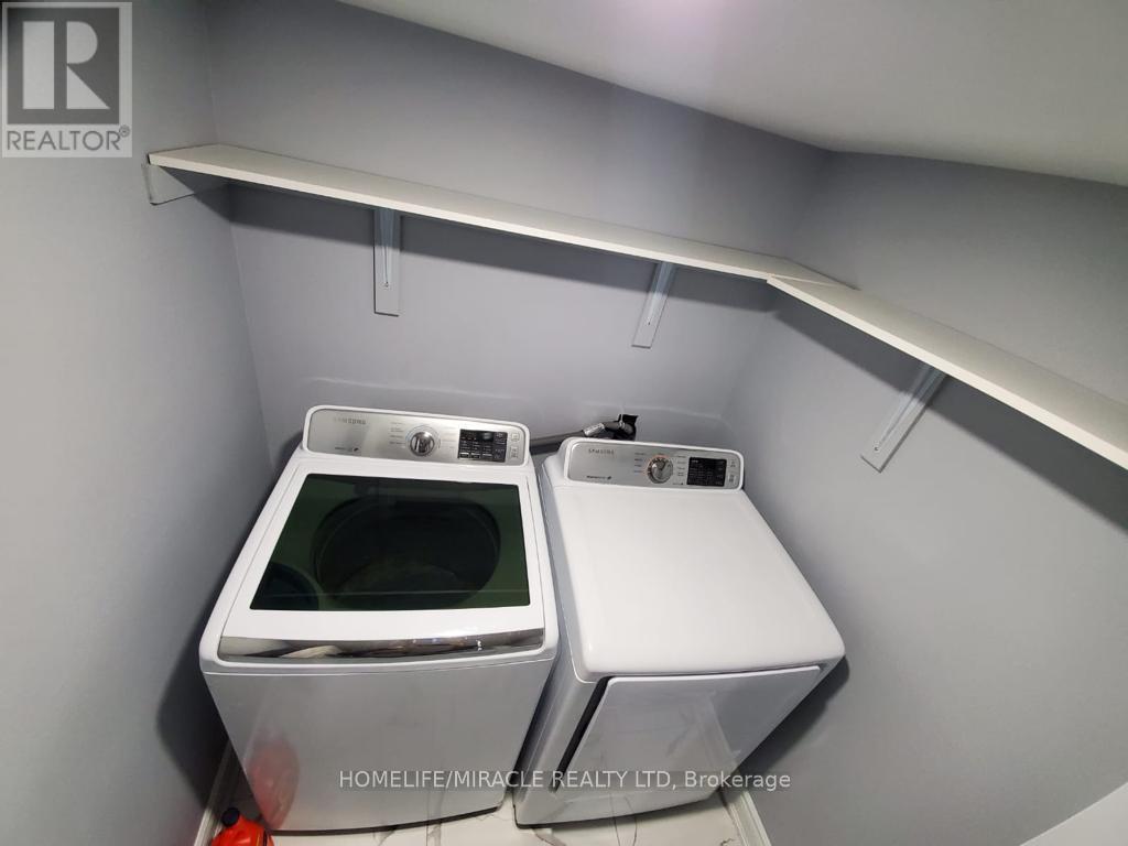 90 Yardley Crescent, Brampton, Ontario  L6X 5L8 - Photo 11 - W12743142