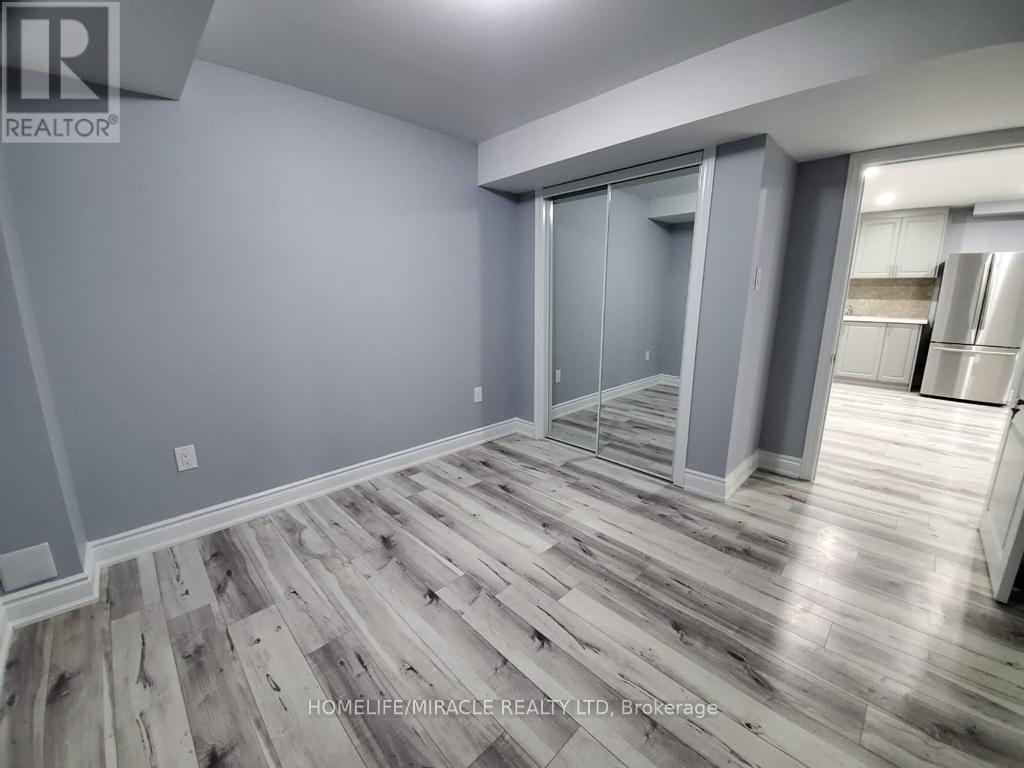 90 Yardley Crescent, Brampton, Ontario  L6X 5L8 - Photo 15 - W12743142