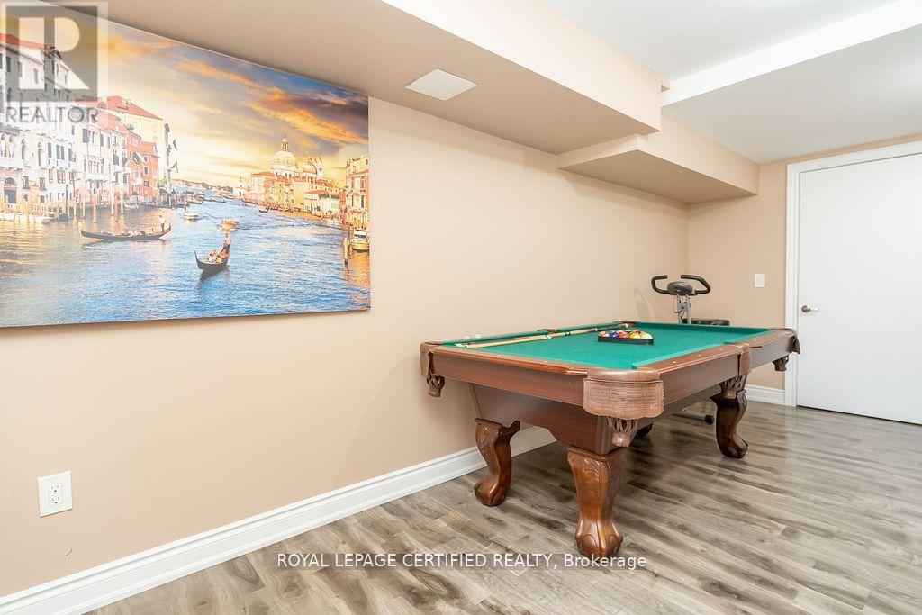 792 Glenbrook Avenue, Burlington (Grindstone), Ontario  L7T 1L7 - Photo 39 - W12743172