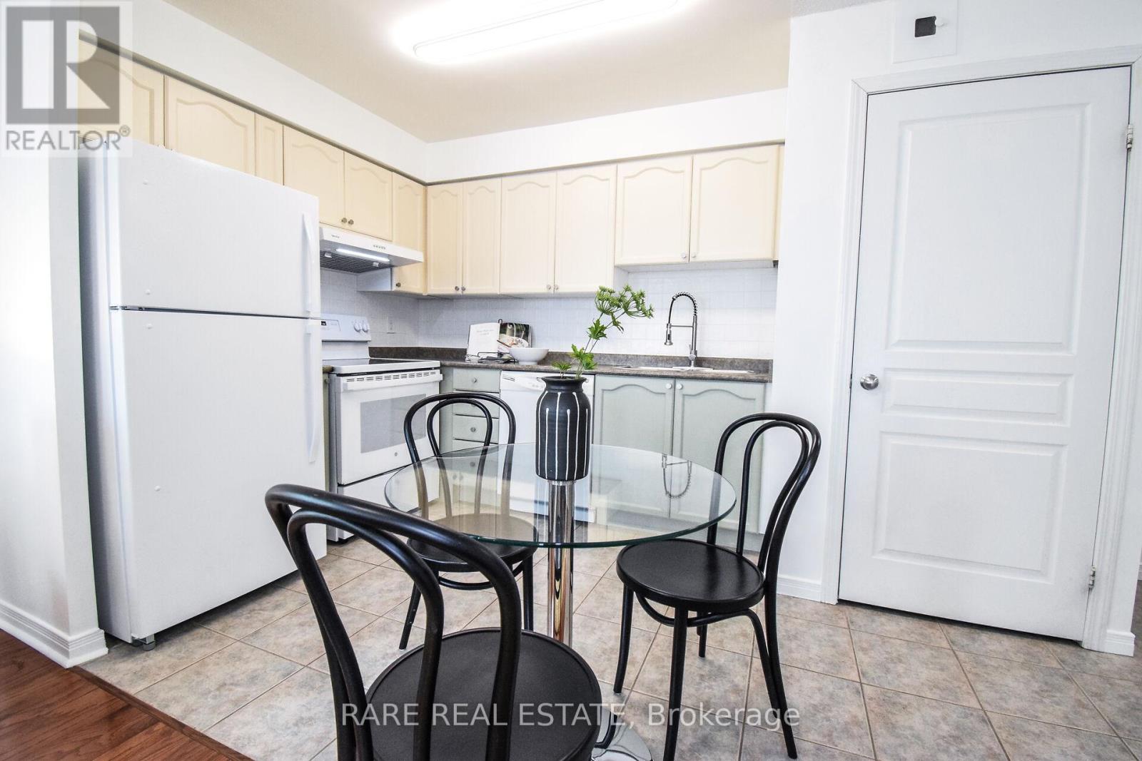 509 - 2545 Erin Centre Boulevard, Mississauga, Ontario  L5N 6Z9 - Photo 9 - W12743176