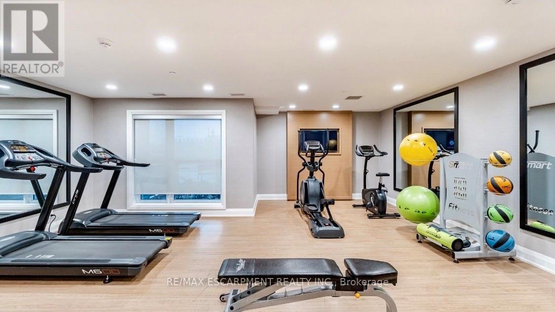 408 - 128 Grovewood Common, Oakville, Ontario  L6H 0X3 - Photo 18 - W12743222