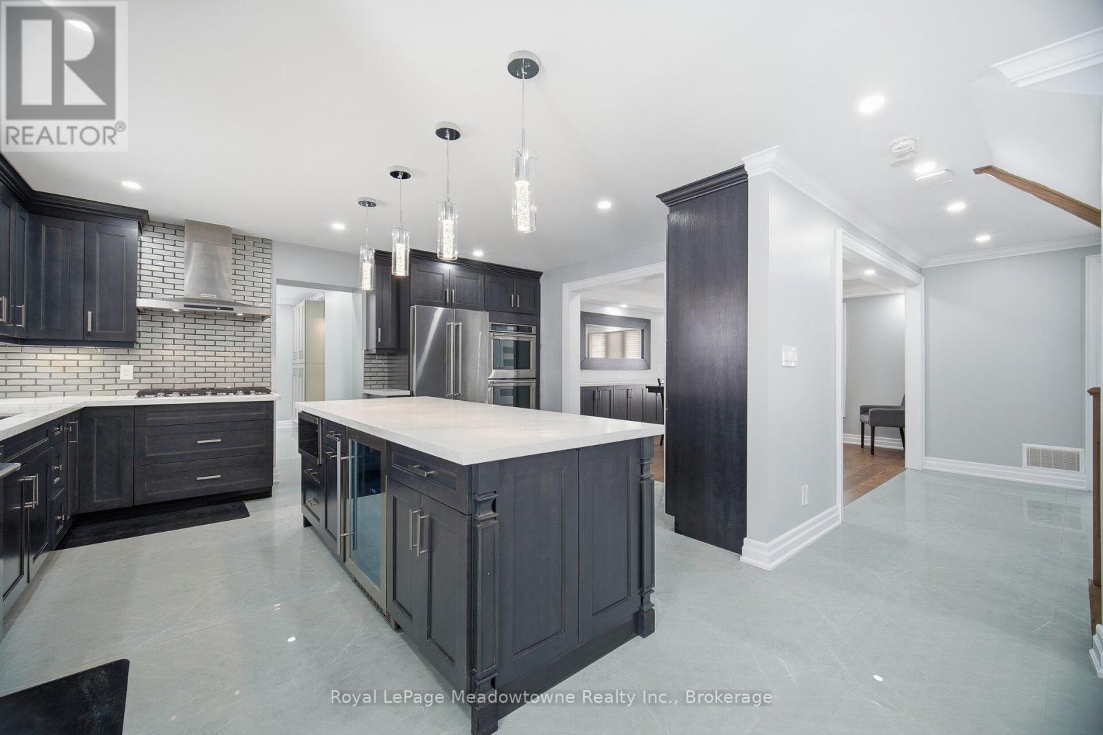 170 Crawford Crescent, Milton, Ontario  L0P 1B0 - Photo 7 - W12743260