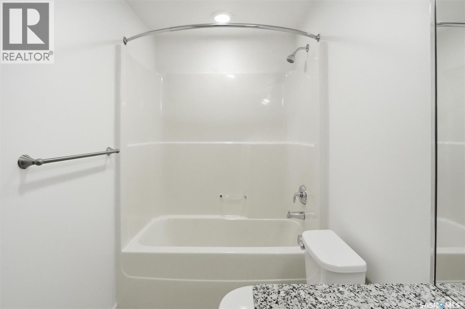 105 770 Childers Crescent, Saskatoon, Saskatchewan  S7L 6W1 - Photo 19 - SK027696