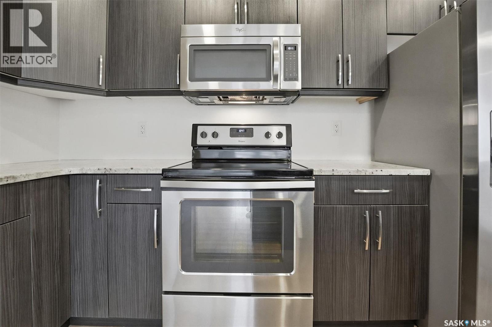 105 770 Childers Crescent, Saskatoon, Saskatchewan  S7L 6W1 - Photo 6 - SK027696