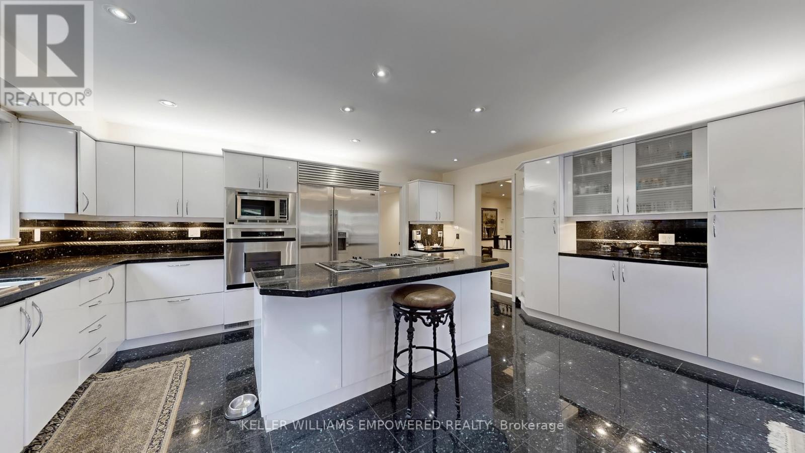 788 Woodland Acres Crescent, Vaughan, Ontario  L6A 1G2 - Photo 16 - N12274830