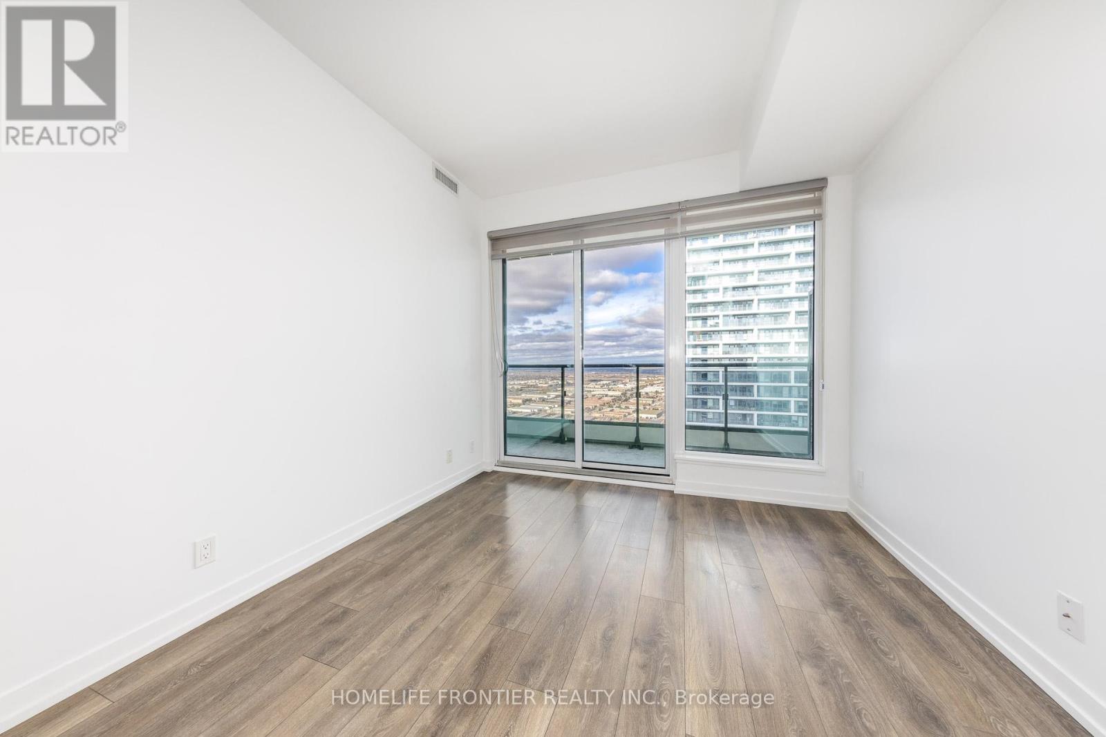 5001 - 5 Buttermill Avenue, Vaughan, Ontario  L4K 0J5 - Photo 18 - N12742970