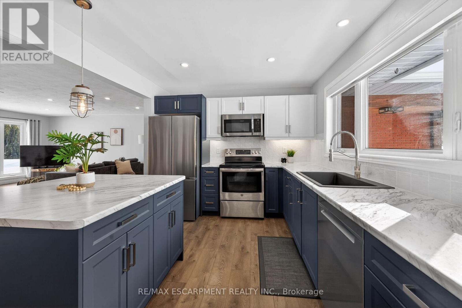 4024 River Road, Haldimand, Ontario  N3W 1T6 - Photo 17 - X12743208